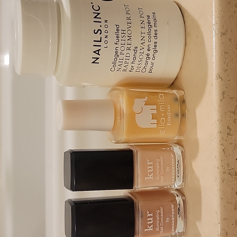 Ella+Mila and Londontown Nail Concealer Set + Collagen NAIL REMOVER POT